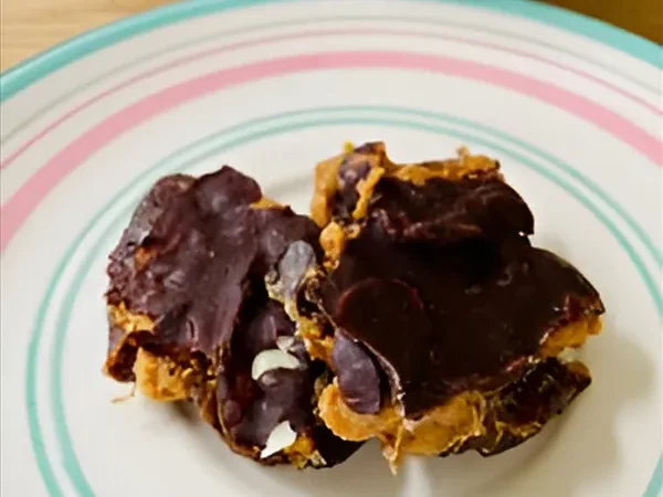 Date, nut butter and chocolate bark