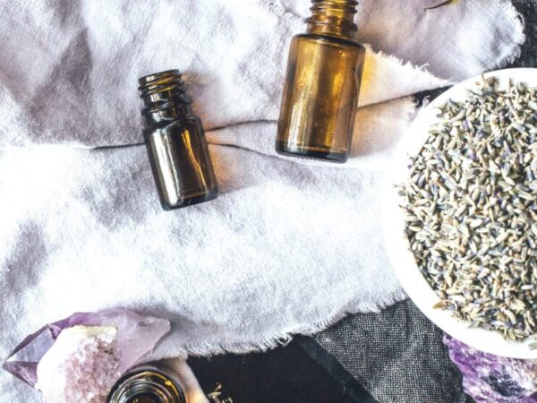 How to make a natural room spray
